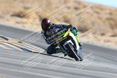 media/Jan-10-2025-CVMA Friday Practice (Fri) [[489e0da257]]/Group 4 and Trackday/Session 4 (Turn 16)/